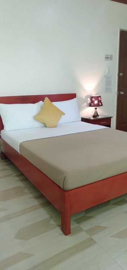 Drew Hostel Tagbilaran Eksteriør billede